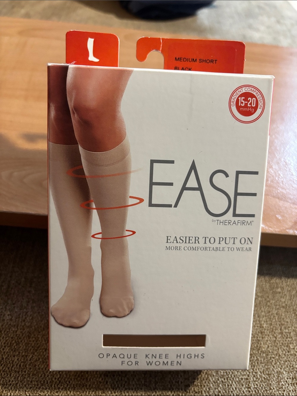 EASE Opaque Knee Highs - black size medium short 15-20 mmHg new in box